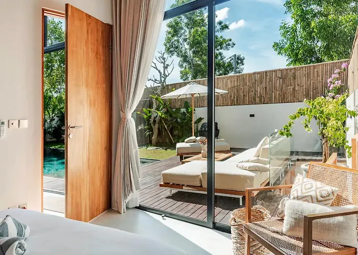 Brand New 3br Designer - Heart Of *