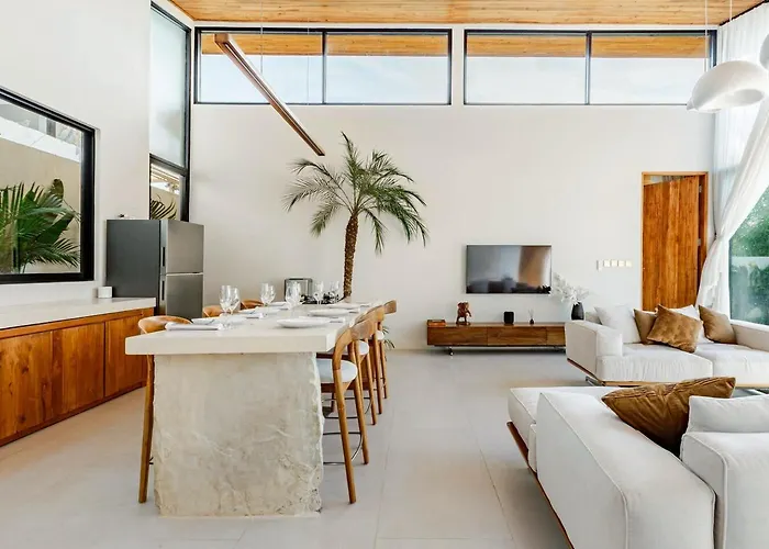 Brand New 3br Designer - Heart Of Uluwatu (Bali)