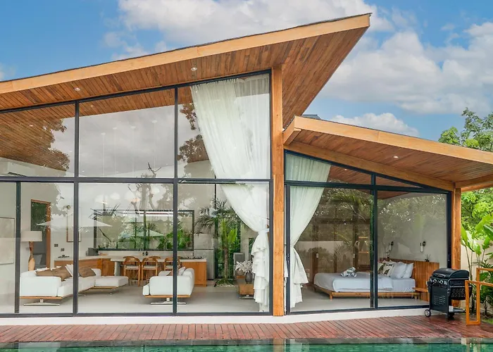 Brand New 3br Designer - Heart Of Villa